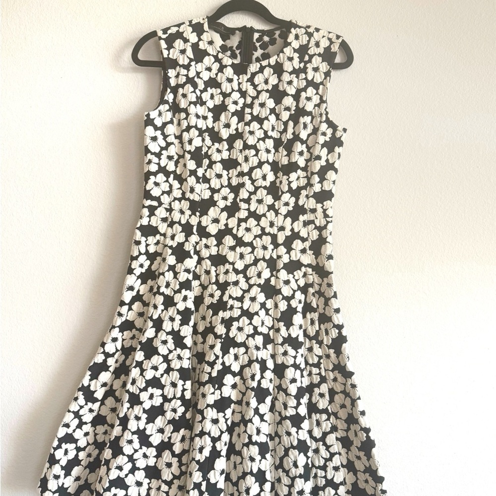 Carolina Herrera Black and White A-Line Midi Dress